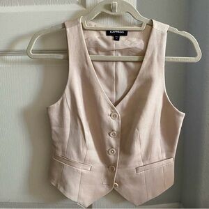 Express Buttoned Vest Top